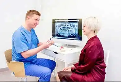 Nowoczesna diagnostyka 3D w klinice implantologicznej Kraków – tomografia komputerowa przed wszczepieniem implantu, Doktor Tomasz MarecikNowoczesna diagnostyka 3D w klinice implantologicznej Kraków – tomografia komputerowa przed wszczepieniem implantu, Doktor Tomasz Marecik